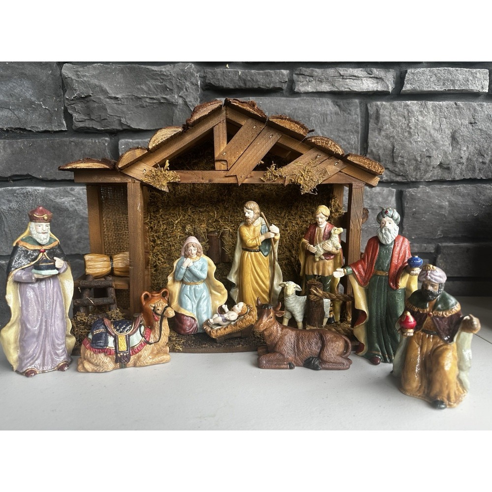 Vintage 13 Piece Christmas Holiday Time Porcelain Wood Nativity Scene Set Jesus